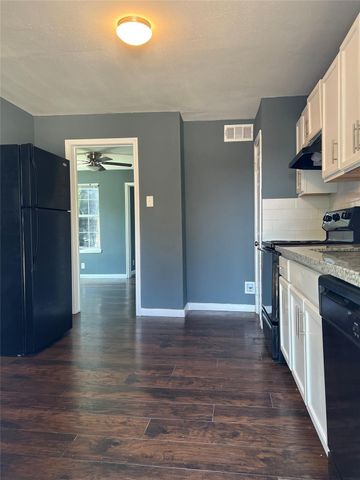 6623 Avenue S, Houston, TX 77011