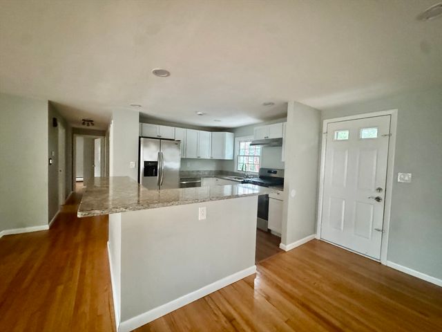 25 Westmoor Rd, Boston, MA 02132
