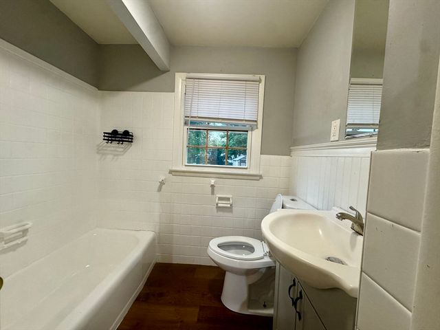 25 Westmoor Rd, Boston, MA 02132