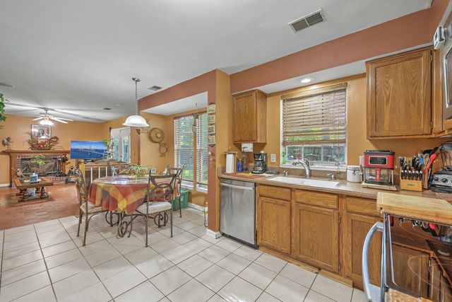 8475 Scotts Mill Drive, North Charleston, SC 29420