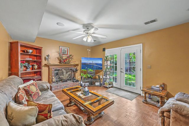 8475 Scotts Mill Drive, North Charleston, SC 29420