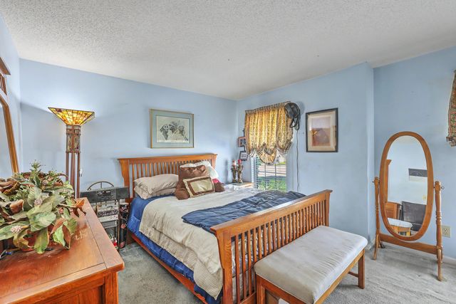 8475 Scotts Mill Drive, North Charleston, SC 29420