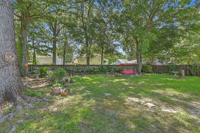 8475 Scotts Mill Drive, North Charleston, SC 29420