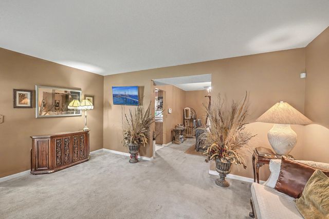 8475 Scotts Mill Drive, North Charleston, SC 29420