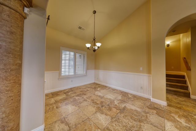 24281 Jacaranda Drive, Tehachapi, CA 93561