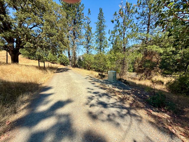 Hwy 238 10308129, Applegate, OR 97530
