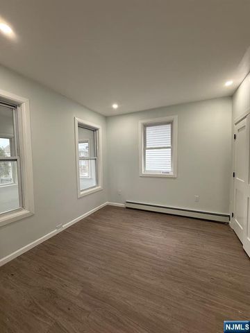 407 Elm Street House, Kearny, NJ 07032