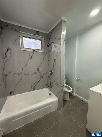 407 Elm Street House, Kearny, NJ 07032