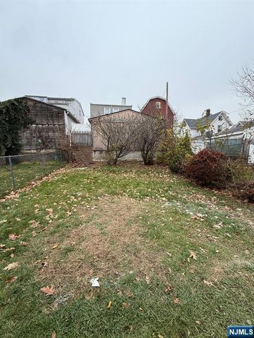 407 Elm Street House, Kearny, NJ 07032