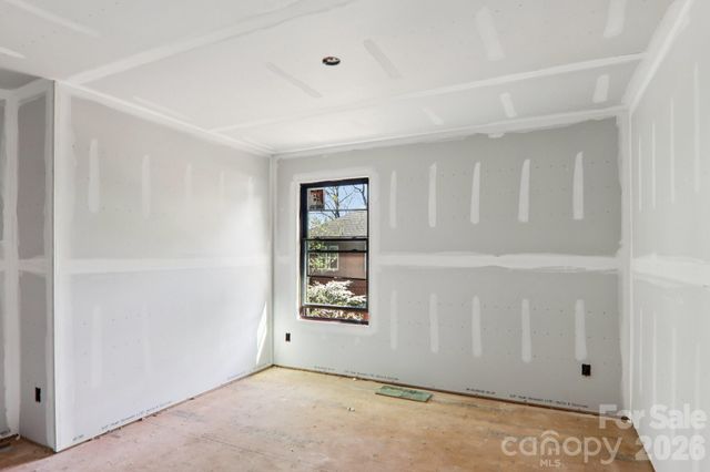 140 N Main Street 1, Mars Hill, NC 28754
