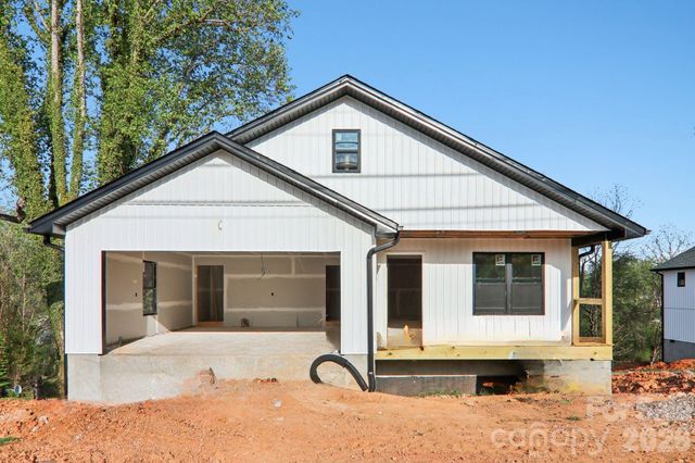 140 N Main Street 1, Mars Hill, NC 28754