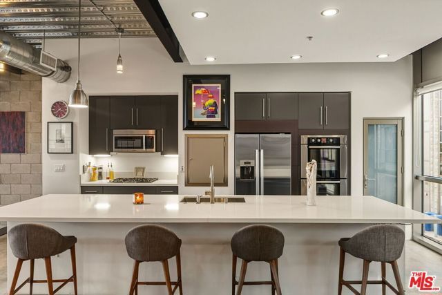 3240 Casitas Avenue, Los Angeles, CA 90039