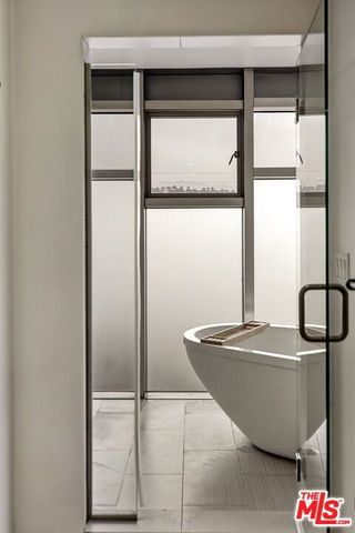 3240 Casitas Avenue, Los Angeles, CA 90039