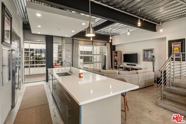 3240 Casitas Avenue, Los Angeles, CA 90039