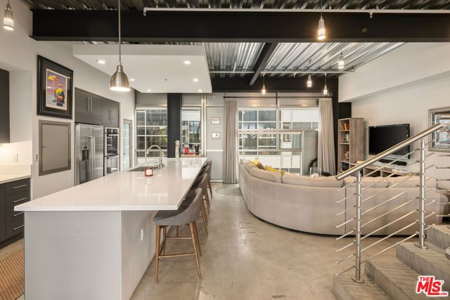 3240 Casitas Avenue, Los Angeles, CA 90039