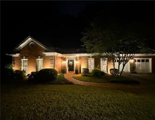 7155 Roswell Road 60, Sandy Springs, GA 30328