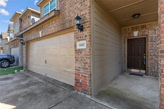 11017 Panther Court, Houston, TX 77099
