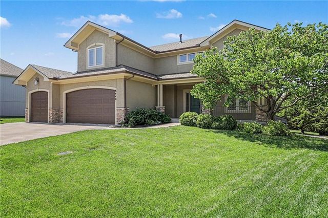 8440 Brunswick Street, Lenexa, KS 66227