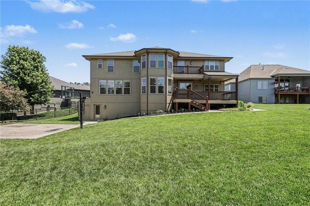 8440 Brunswick Street, Lenexa, KS 66227