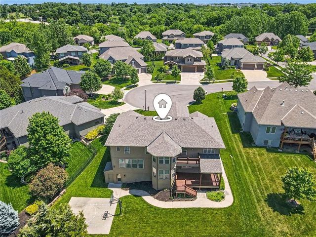 8440 Brunswick Street, Lenexa, KS 66227