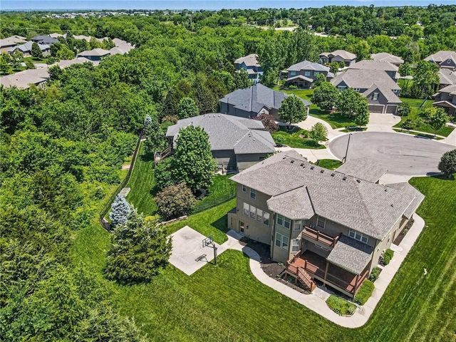 8440 Brunswick Street, Lenexa, KS 66227