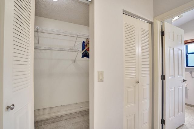 2395 NW 15th Street, Delray Beach, FL 33445