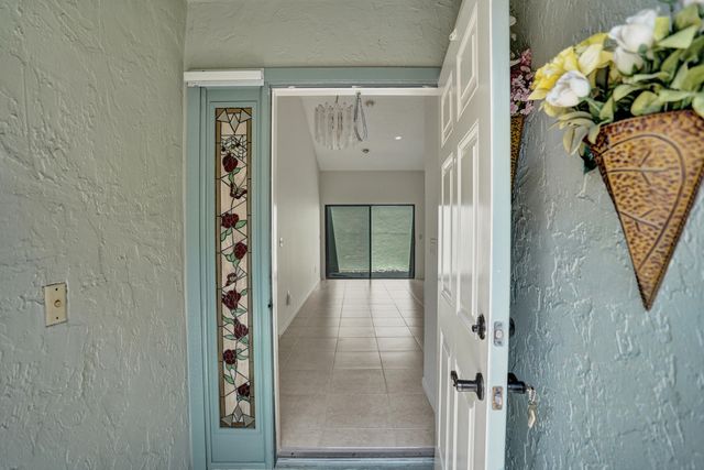 2395 NW 15th Street, Delray Beach, FL 33445