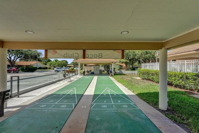 2395 NW 15th Street, Delray Beach, FL 33445