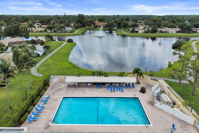2395 NW 15th Street, Delray Beach, FL 33445