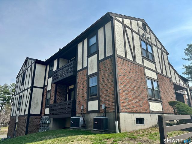 365 Mather Street 61, Hamden, CT 06514