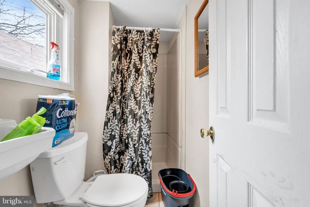 53 VICTORIA PL, Gloucester City, NJ 08030