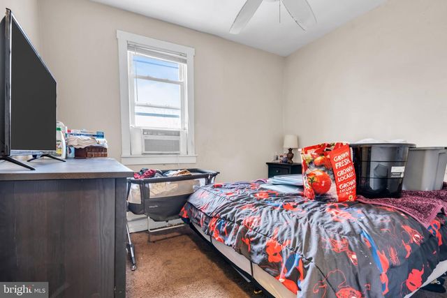 53 VICTORIA PL, Gloucester City, NJ 08030