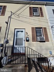 53 VICTORIA PL, Gloucester City, NJ 08030