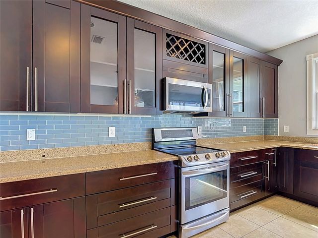 4736 POINTE O WOODS DRIVE, Wesley Chapel, FL 33543