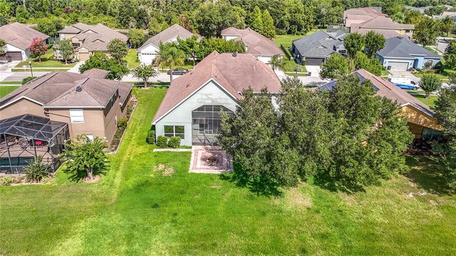 4736 POINTE O WOODS DRIVE, Wesley Chapel, FL 33543