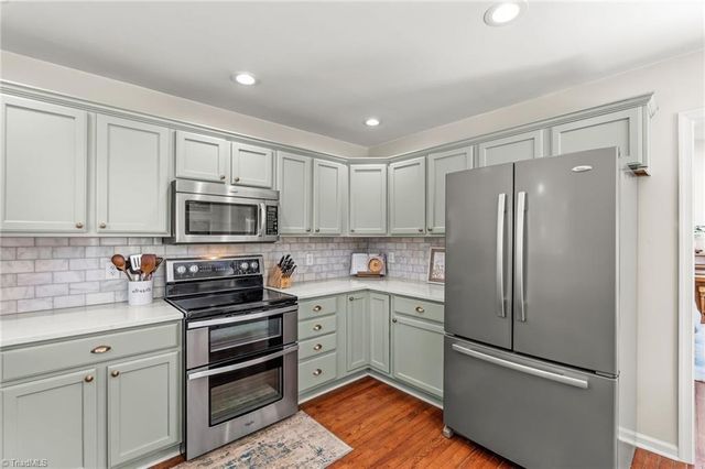 7900 Mccreedy Drive, Oak Ridge, NC 27310