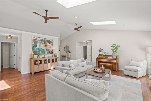 7900 Mccreedy Drive, Oak Ridge, NC 27310