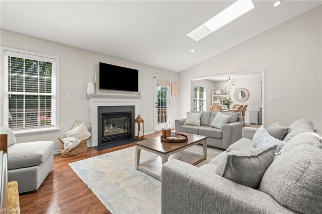 7900 Mccreedy Drive, Oak Ridge, NC 27310
