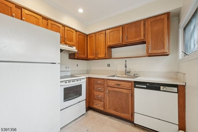 327 Manning Ave, North Plainfield Boro, NJ 07060