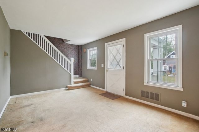 327 Manning Ave, North Plainfield Boro, NJ 07060