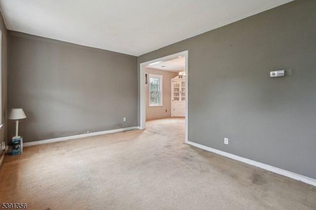 327 Manning Ave, North Plainfield Boro, NJ 07060