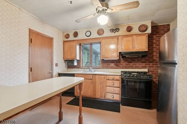 327 Manning Ave, North Plainfield Boro, NJ 07060