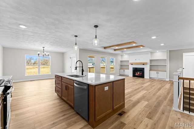 1228 Ole Town Bridge Drive, O'fallon, IL 62269