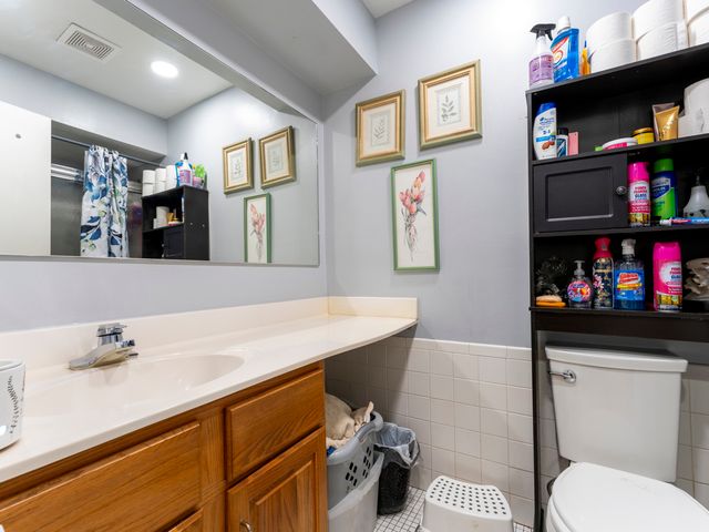 1132 E Randville Drive 2H, Palatine, IL 60074