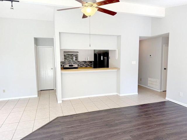 28 Rockfern Court, The Woodlands, TX 77380