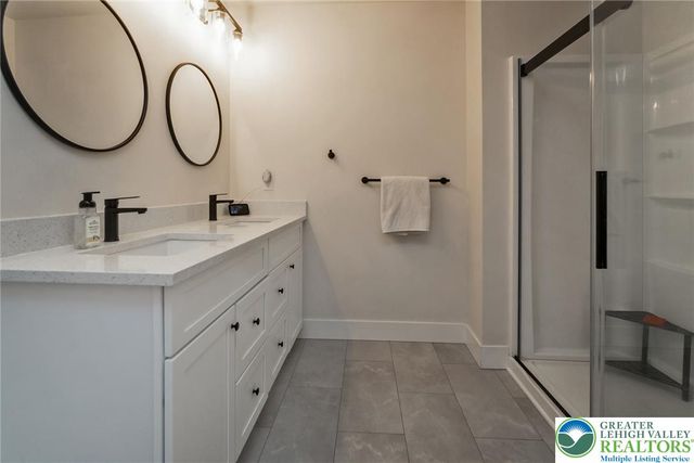 2955 Ithaca Street, Allentown City, PA 18103