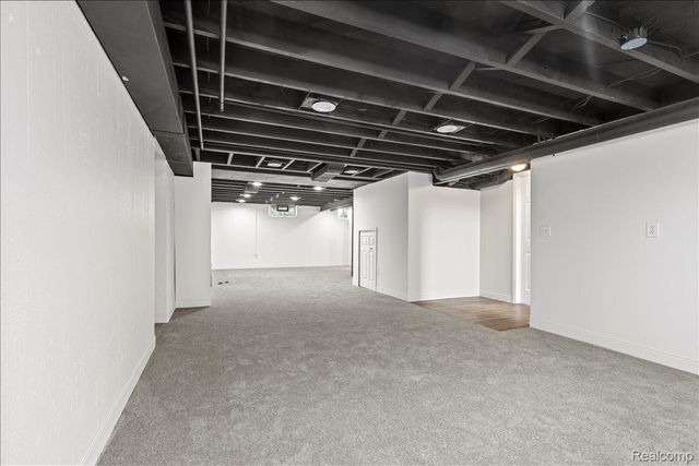 1016 Amelia Avenue, Royal Oak, MI 48073