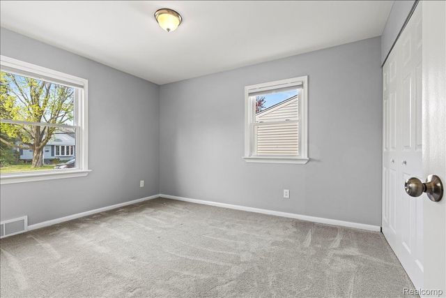 1016 Amelia Avenue, Royal Oak, MI 48073