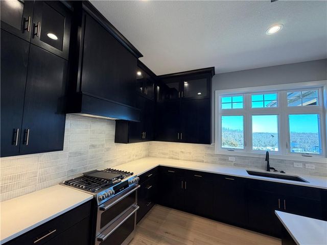 22364 W 90th Terrace, Lenexa, KS 66227