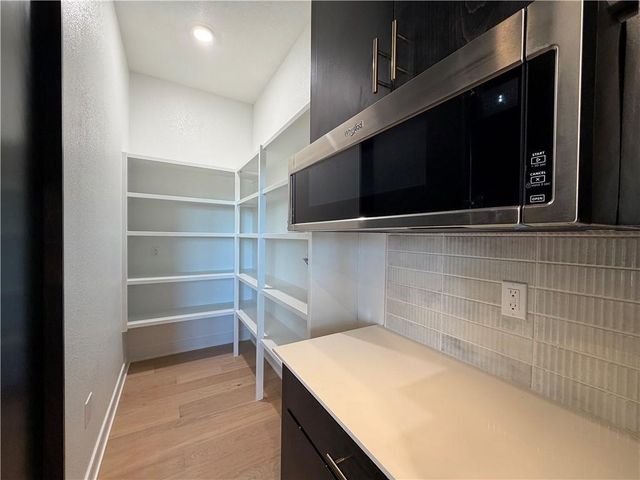 22364 W 90th Terrace, Lenexa, KS 66227